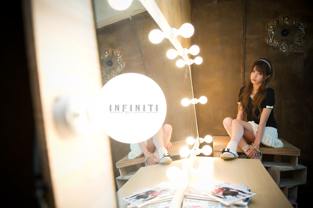 [网络收集] 2013.08.02 韩国MODEL许允美--光影下的美人